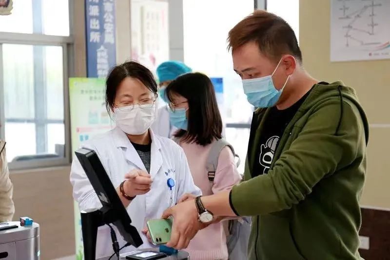 健康码核验、人脸识别  爱游戏aiyouxi科技用AI助力智慧医院建设